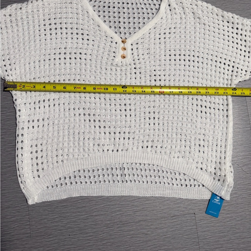 Cupshe Women’s Crochet V-Neck Cover-Up Top, Size Medium NWT - Picture 11 of 14